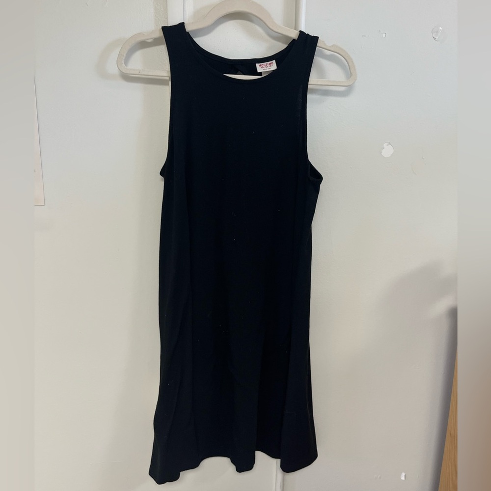 simple black dress